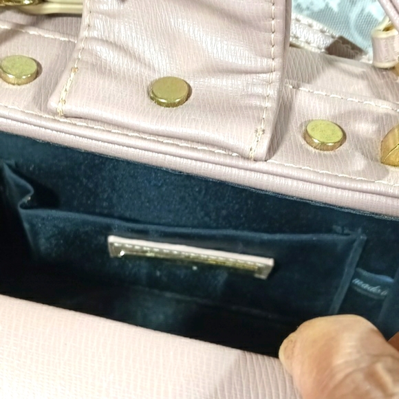 Madison West Beautiful Light Pink Handbag/Crossbody Box Women's Bag - Picture 12 of 17